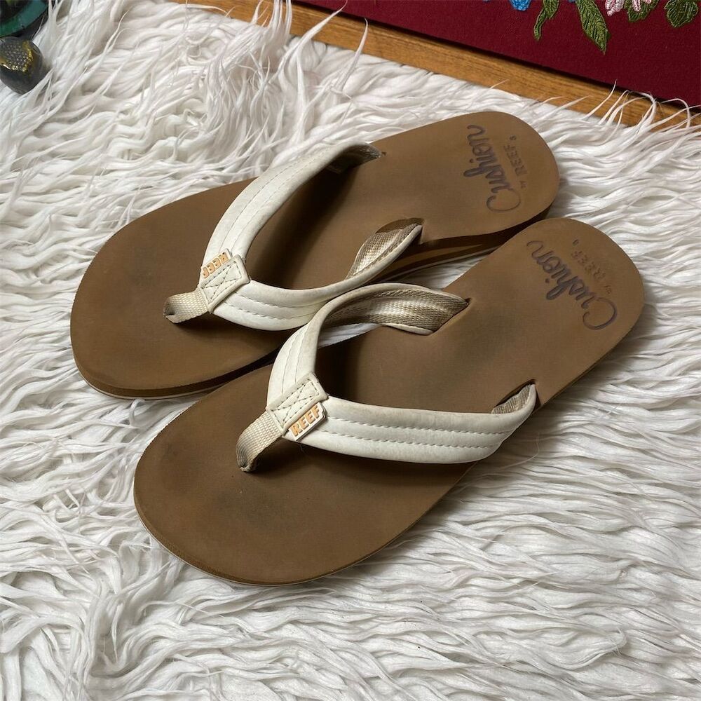 Reef Women's Cushion Breeze Flip Flops White Size 8 Casual Sandals
